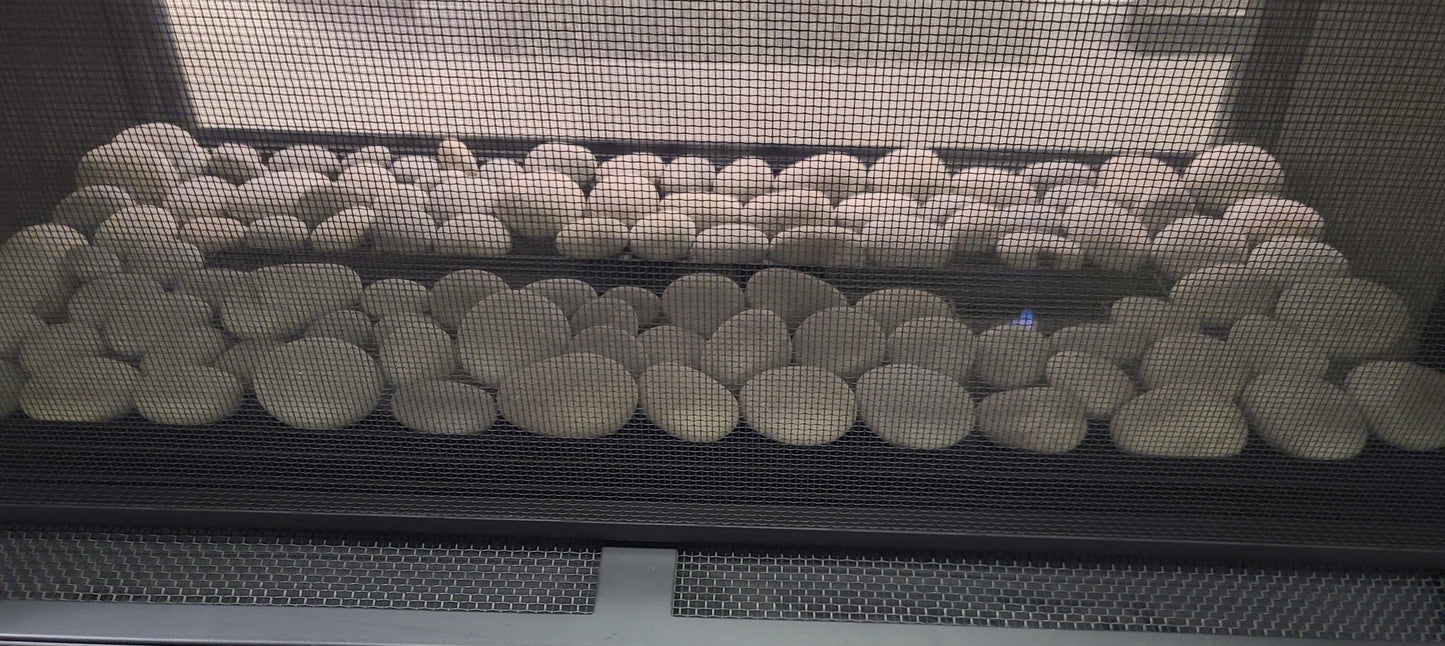 Off White / Light Gray Heat Resistant Natural Fire Stones for Fireplace and Firepits